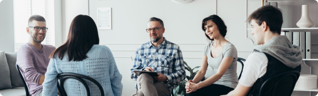 The Grove Recovery | group meeting with counselor for people trying to 2023 11 27 05 05 58 utc