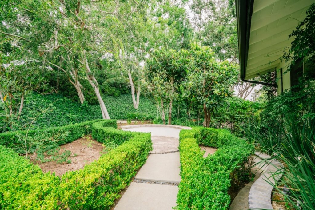 The Grove Recovery Community has our addiction treatment facility located in Santa Ana, CA