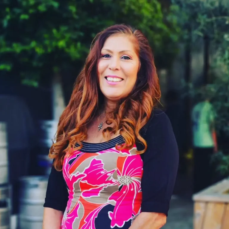 profile-gina-gardea